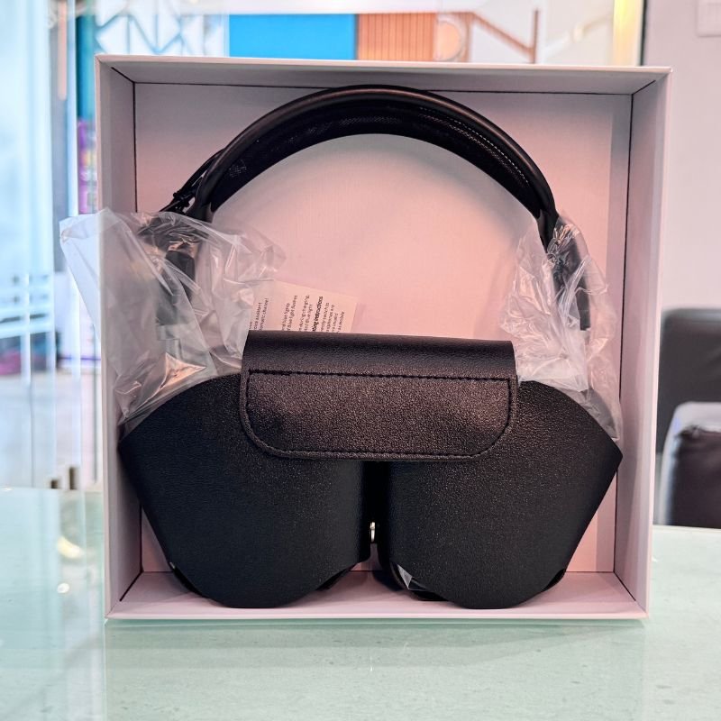 AirPods Max Wireless Over-Ear Headphones | Active Noise Cancelling & Spatial Audio - Image 2